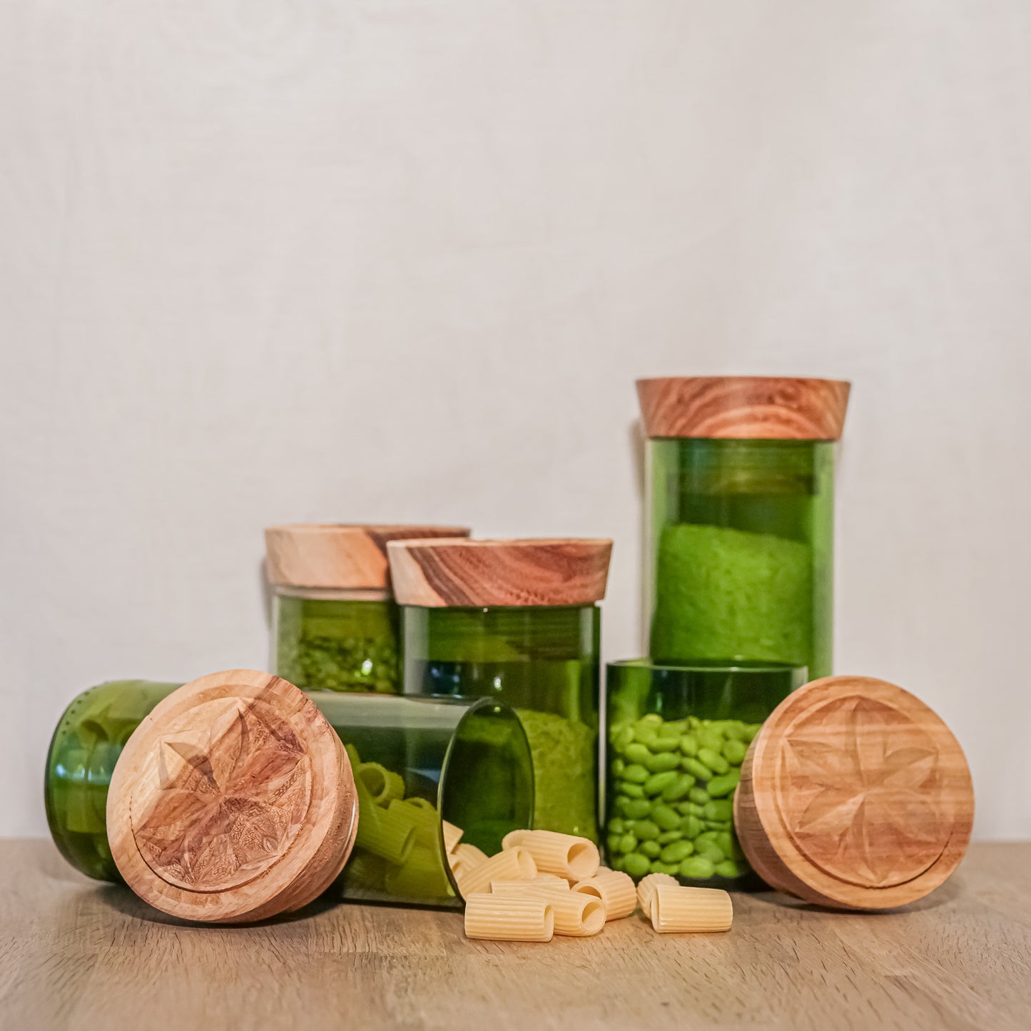 Gegraveerde voorraadpotten van gerecycled glas