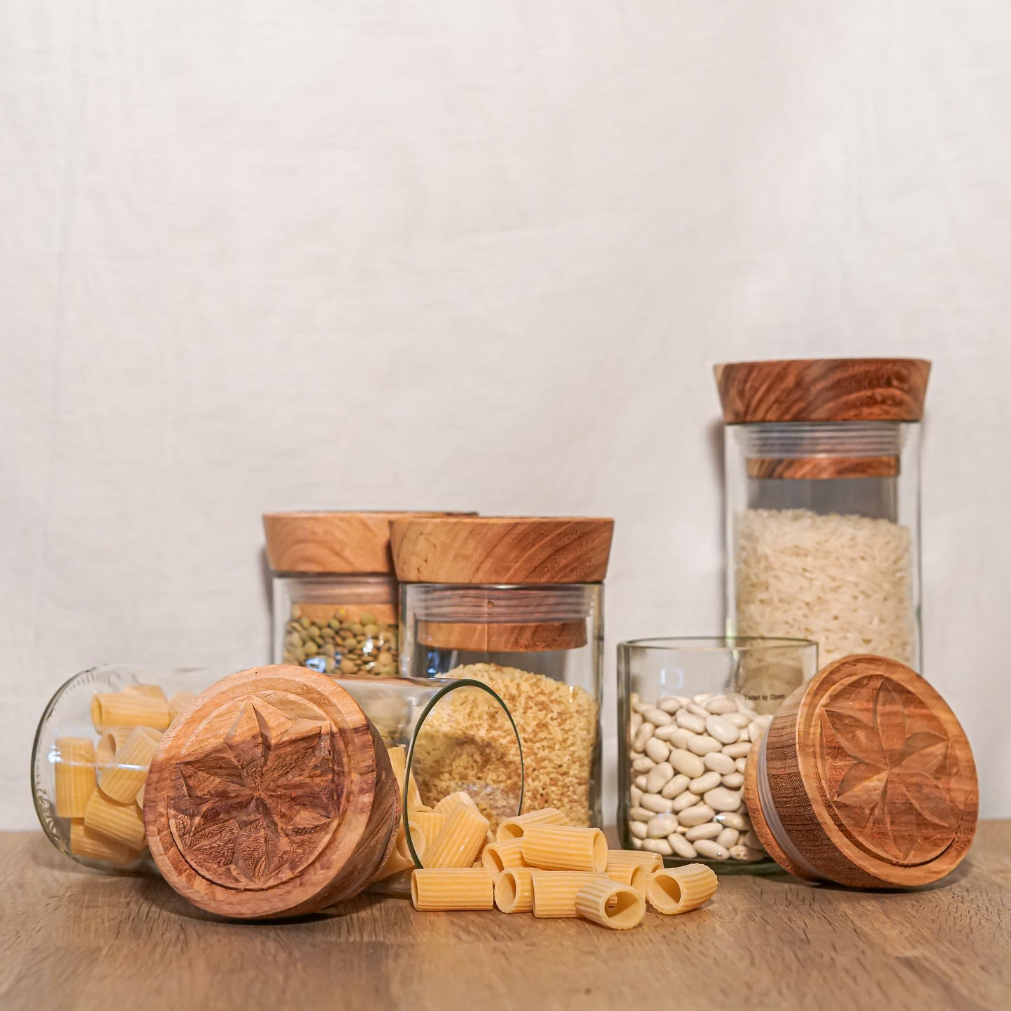 Gegraveerde voorraadpotten van gerecycled glas