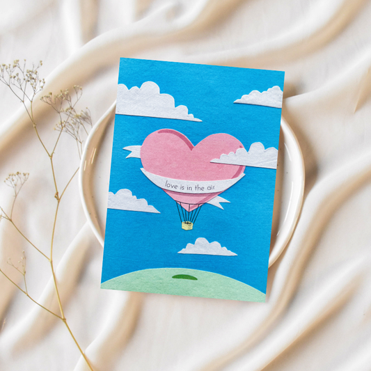 Love is in the Air - Wenskaart
